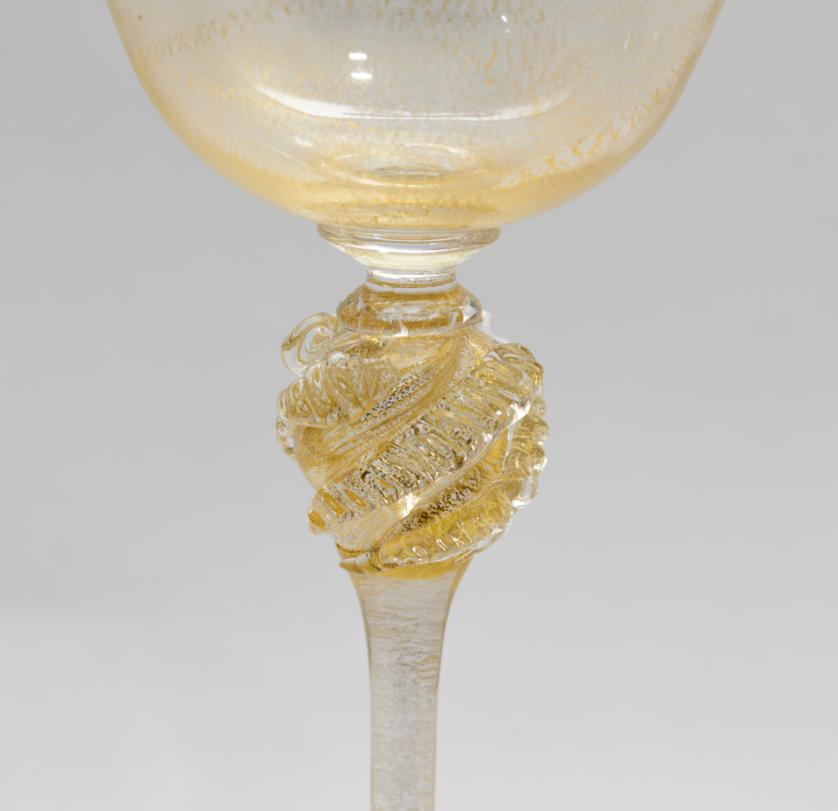 Nuova Venier Facon de Venise Wine & Cocktail Glasses With 24 Carat Gold Murano (3100)