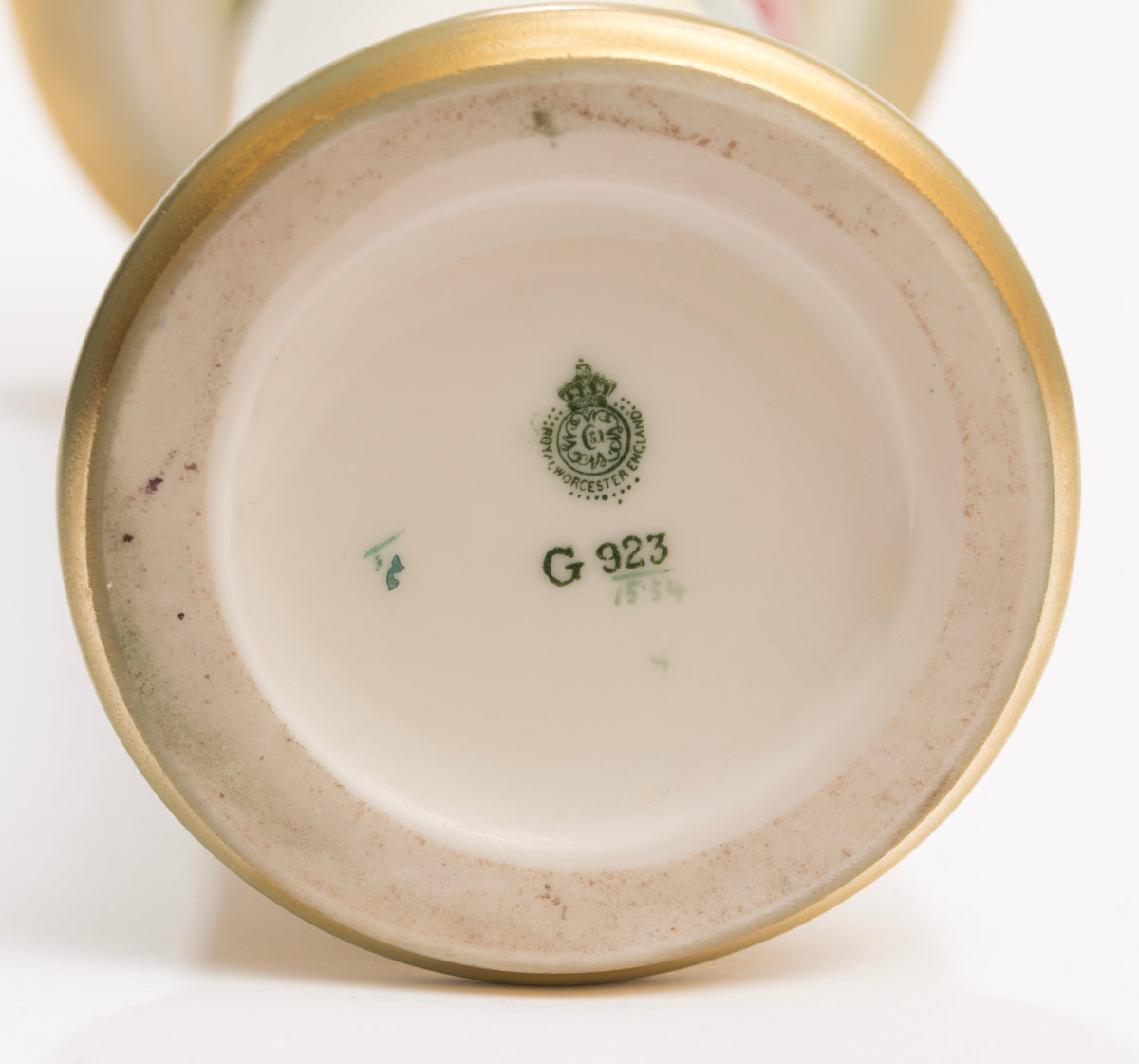 Royal Worcester Hand Painted Roses Trumpet Vase by Millie Hunt Dated 1913 (3169)