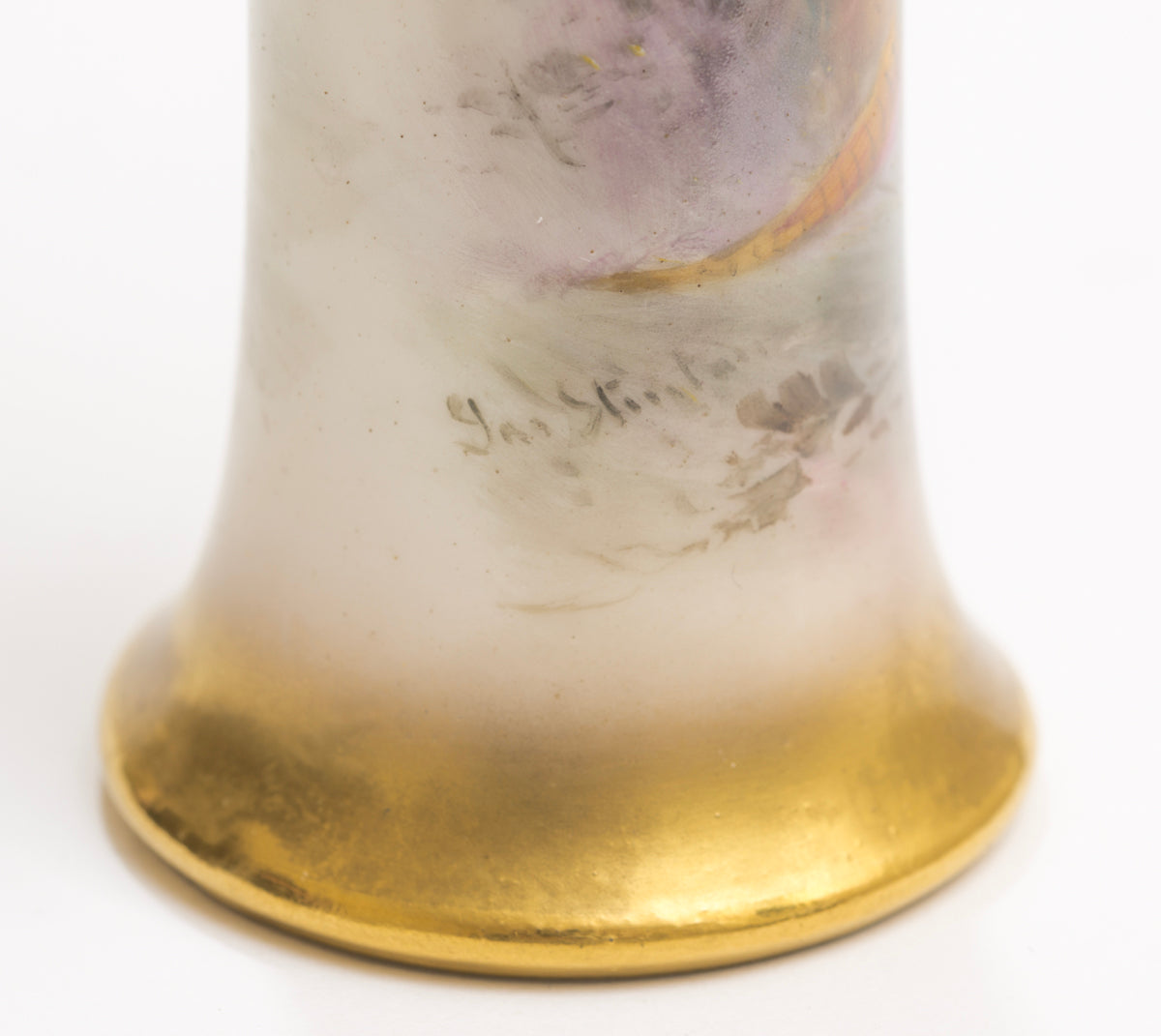 Royal Worcester China Hand Painted Pheasant Vase by J Stinton Dated 1933 (3170)