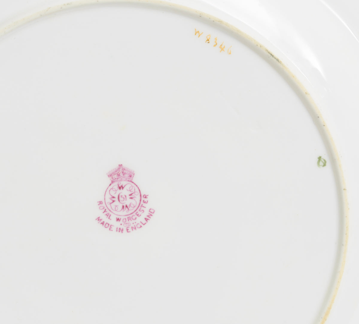 Royal Worcester China Hand Painted Fruit Plate By Albert Shuck Dated 1935 (3175)