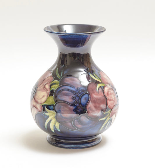 Vintage Moorcroft Anemone Pattern Vase Tubelined Art Pottery With Label (3228)