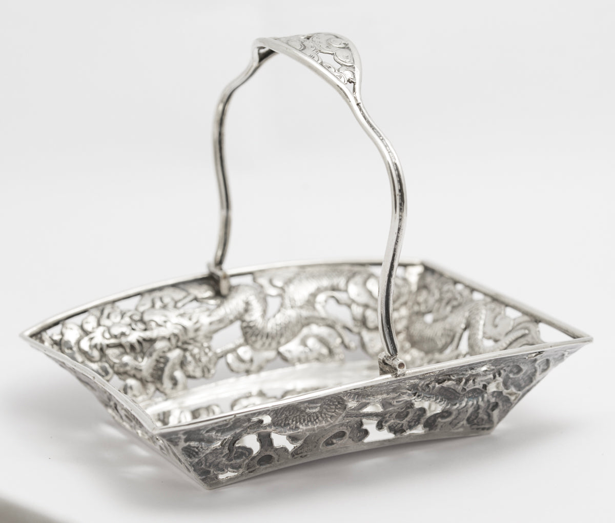 Antique Japanese Silver Swing Handle Basket Meiji Period Dragons & Clouds(3244)