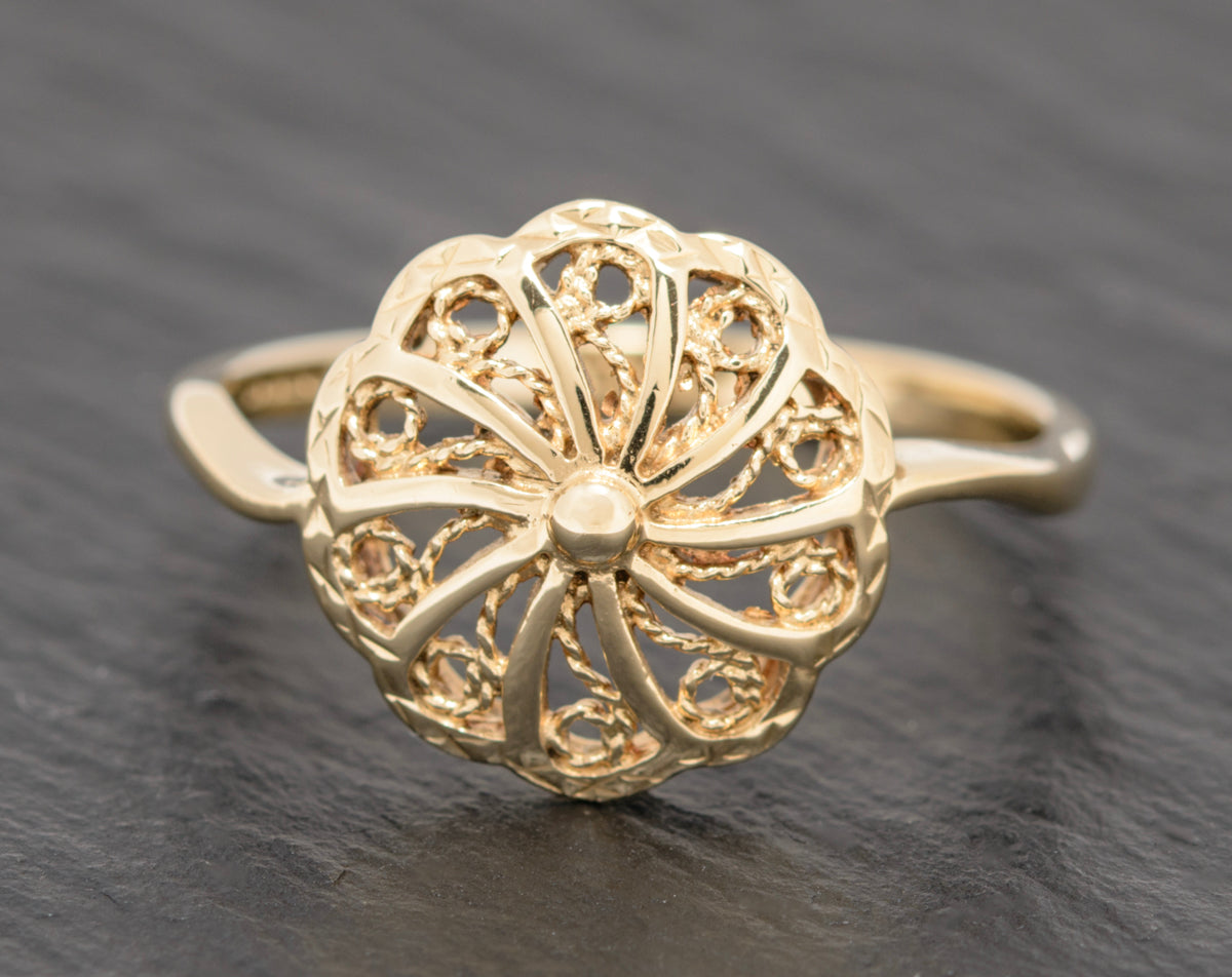 Vintage 9ct Gold Filigree Head Ring Stylish 1980's Design UK Size U (A1579)
