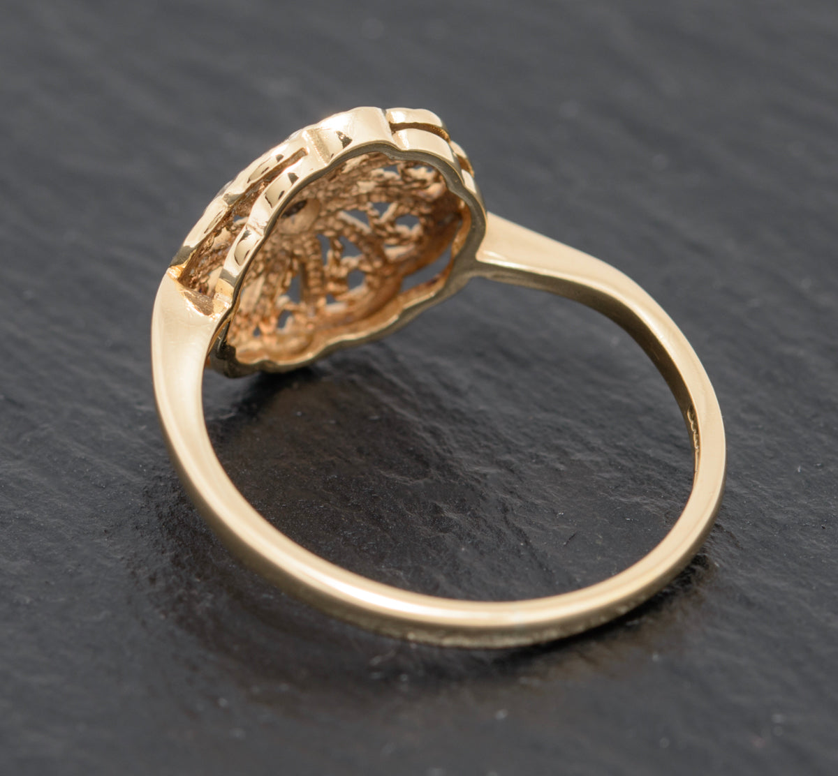 Vintage 9ct Gold Filigree Head Ring Stylish 1980's Design UK Size U (A1579)