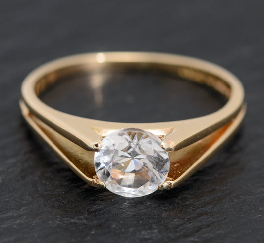 Vintage 9ct Gold & White Spinel Solitaire Ring London Hallmark 1973 Size K1/2 (A1615)