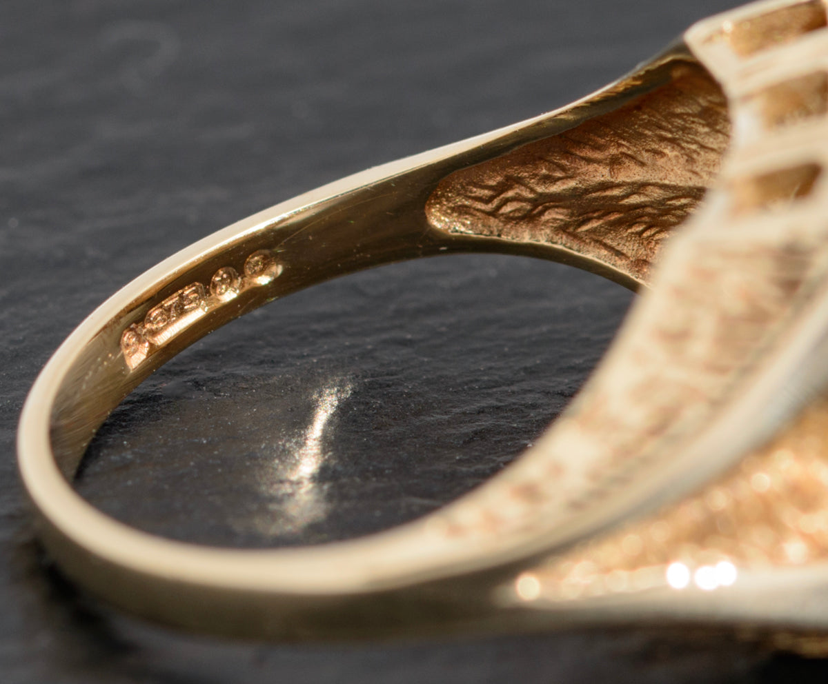 Vintage 9ct Gold & Cultured Pearl Dress / Cocktail Ring London 1974 UK Size P (A1616)
