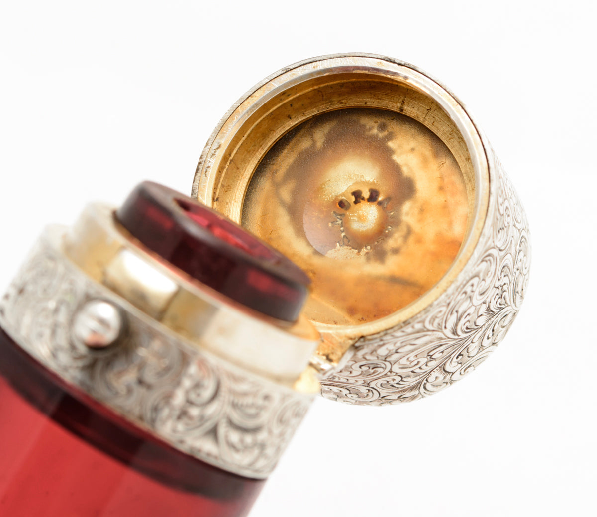Antique Sampson Mordan Double Ended Scent Bottle Ruby Glass & Sterling Silver (A1657)