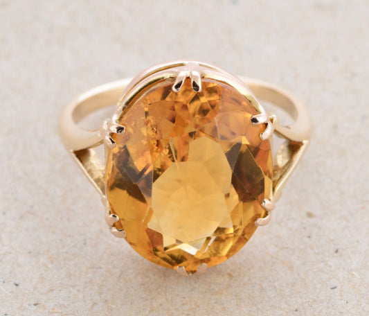 Vintage Ring In 9ct Gold With Large Natural 12.25ct Citrine Gemstone 1960's (A1763)