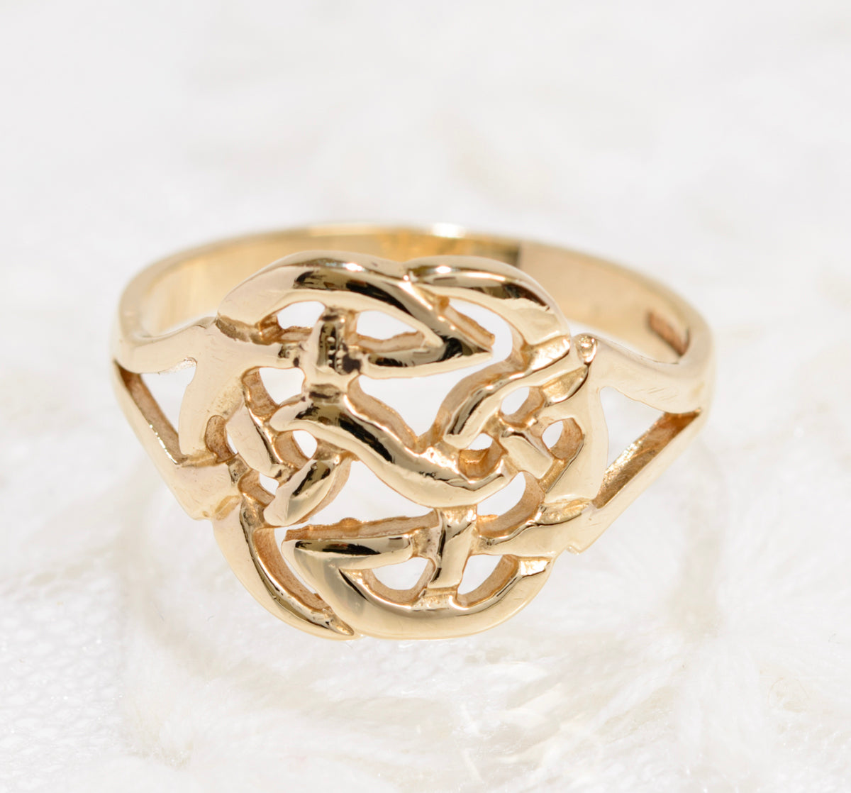 9ct Solid Gold Celtic Endless Knot Ring 1998 Hallmark UK Size M1/2 In Presentation Gift Box (A1860)