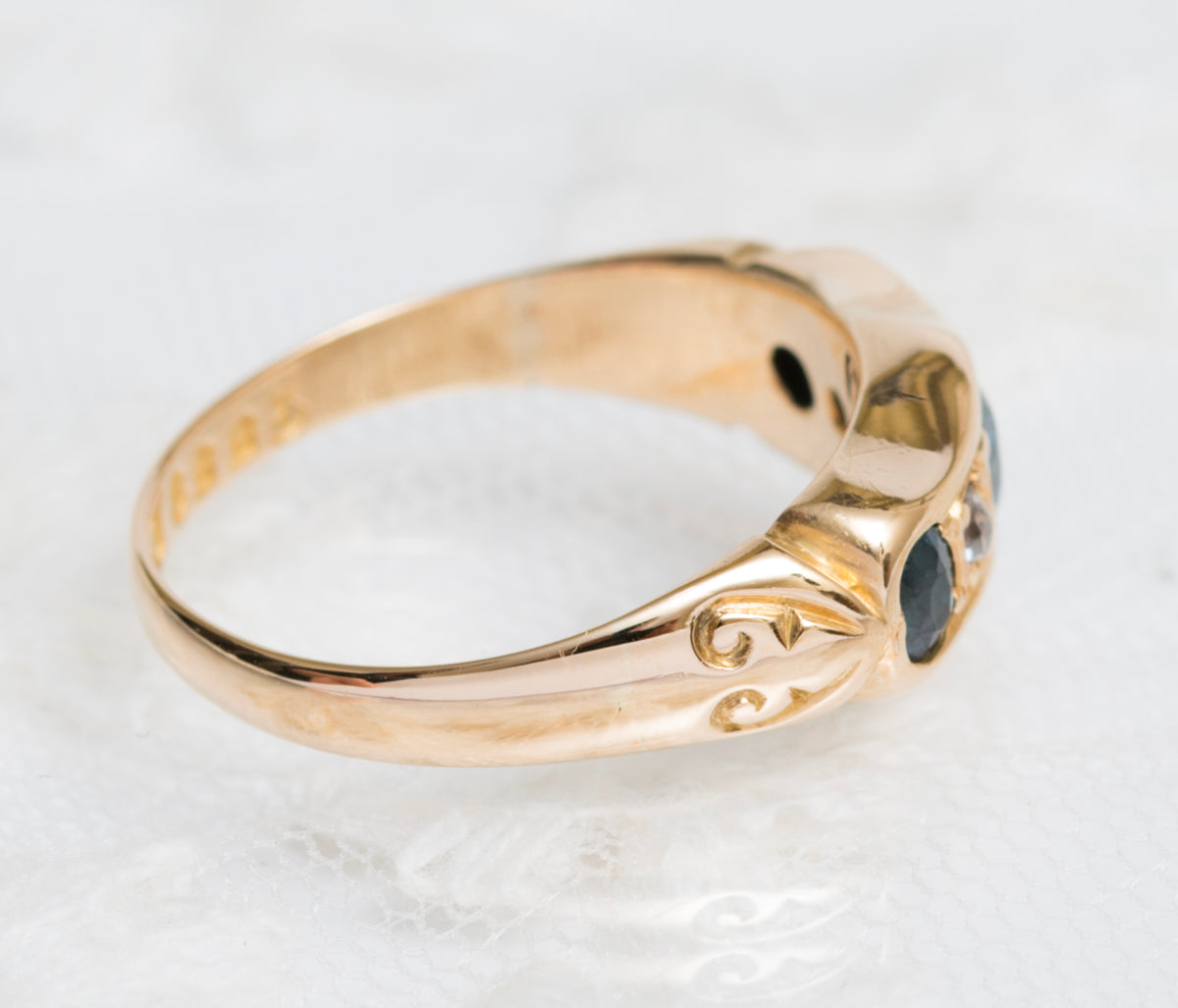 Antique 18ct Gold Natural Sapphire & Diamond Ring Chester 1912 Hallmark (A1903)