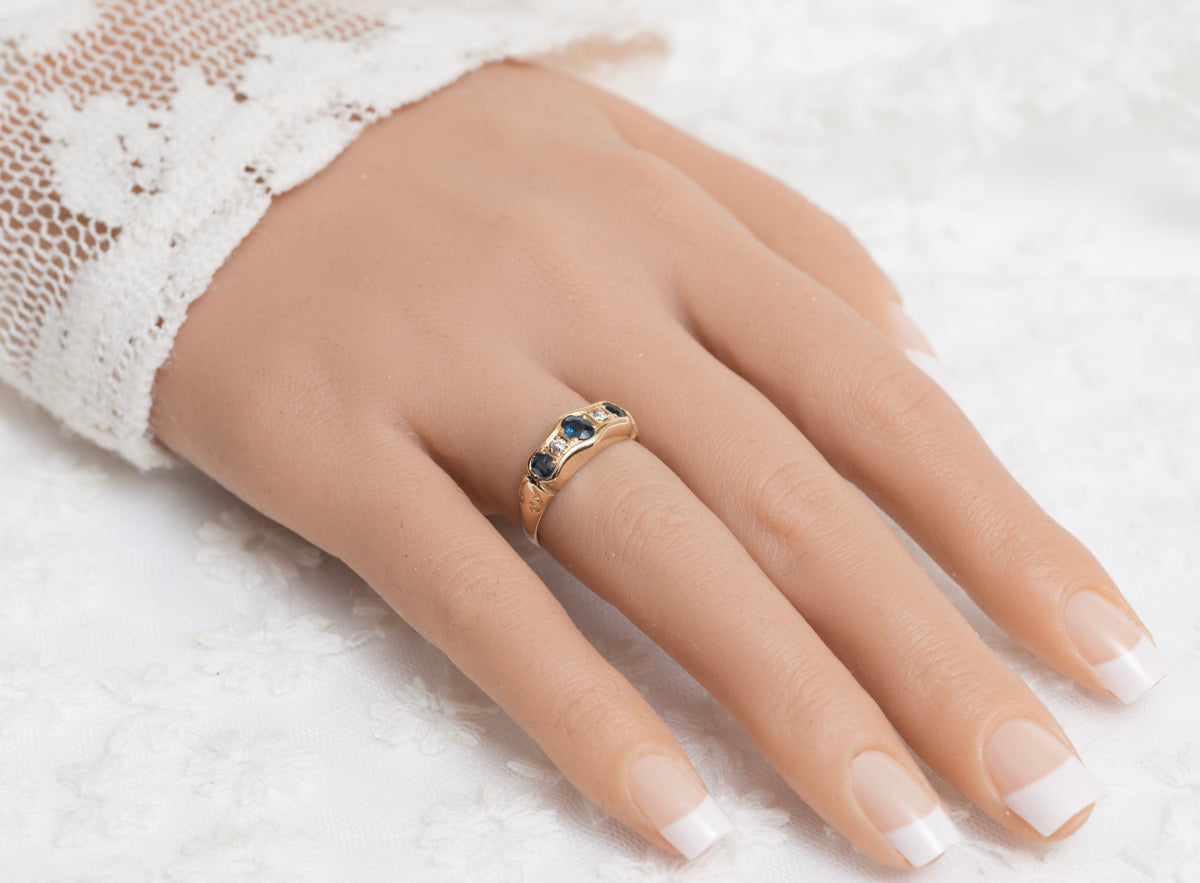 Antique 18ct Gold Natural Sapphire & Diamond Ring Chester 1912 Hallmark (A1903)