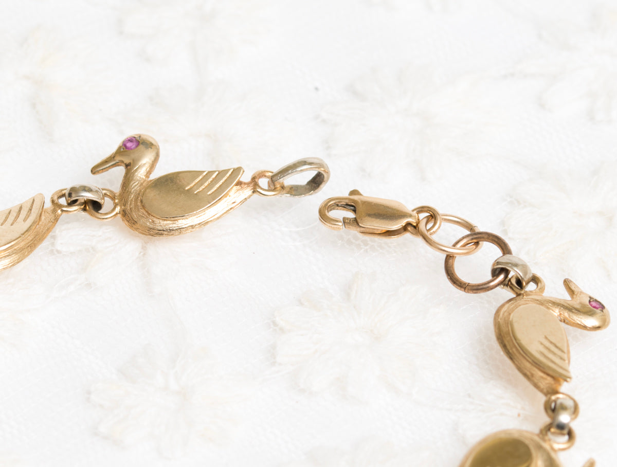 Vintage 9ct Gold & Natural Ruby Duck / Duckling Multi Link Bracelet (A1908)
