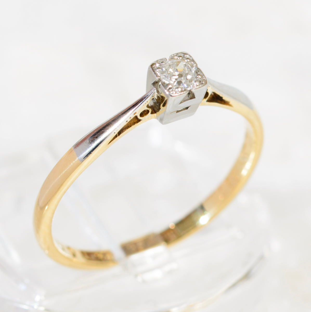 Vintage 18ct Gold & Platinum Diamond Solitaire Ring UK Size N c.1940's (A1915)