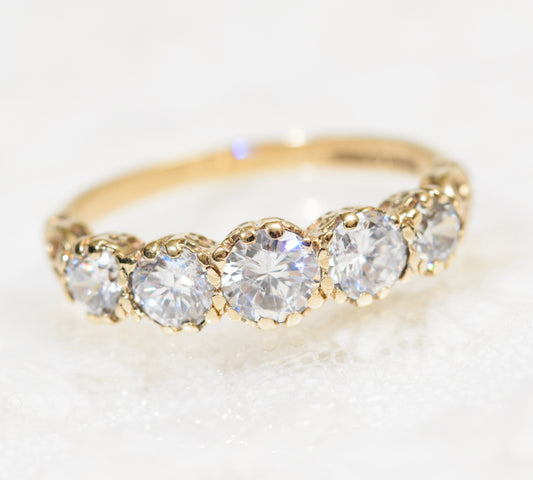 9ct Gold Ring Classic 5 Stone Line CZ Gemstones London Hallmark 1994 (A1924)