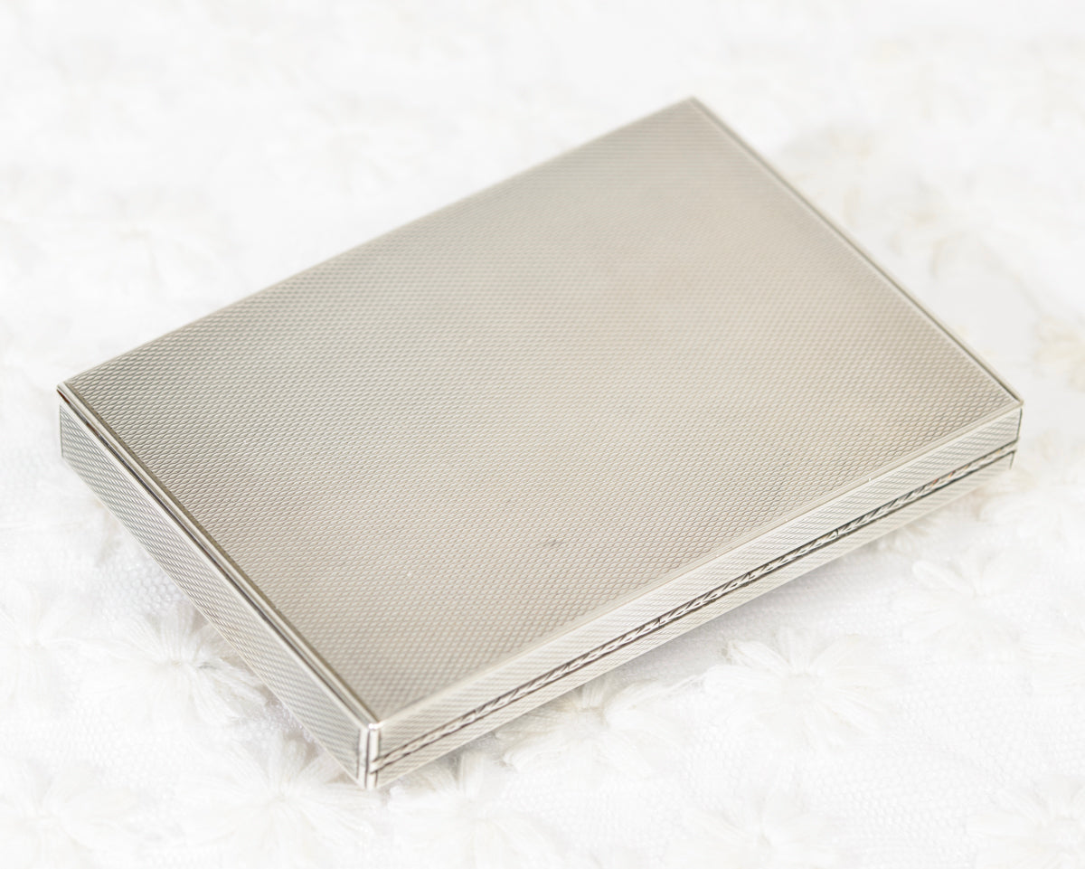Fine Art Deco Sterling Silver Gold & Black Onyx Small Box Hallmarked London 1936 (A1938)