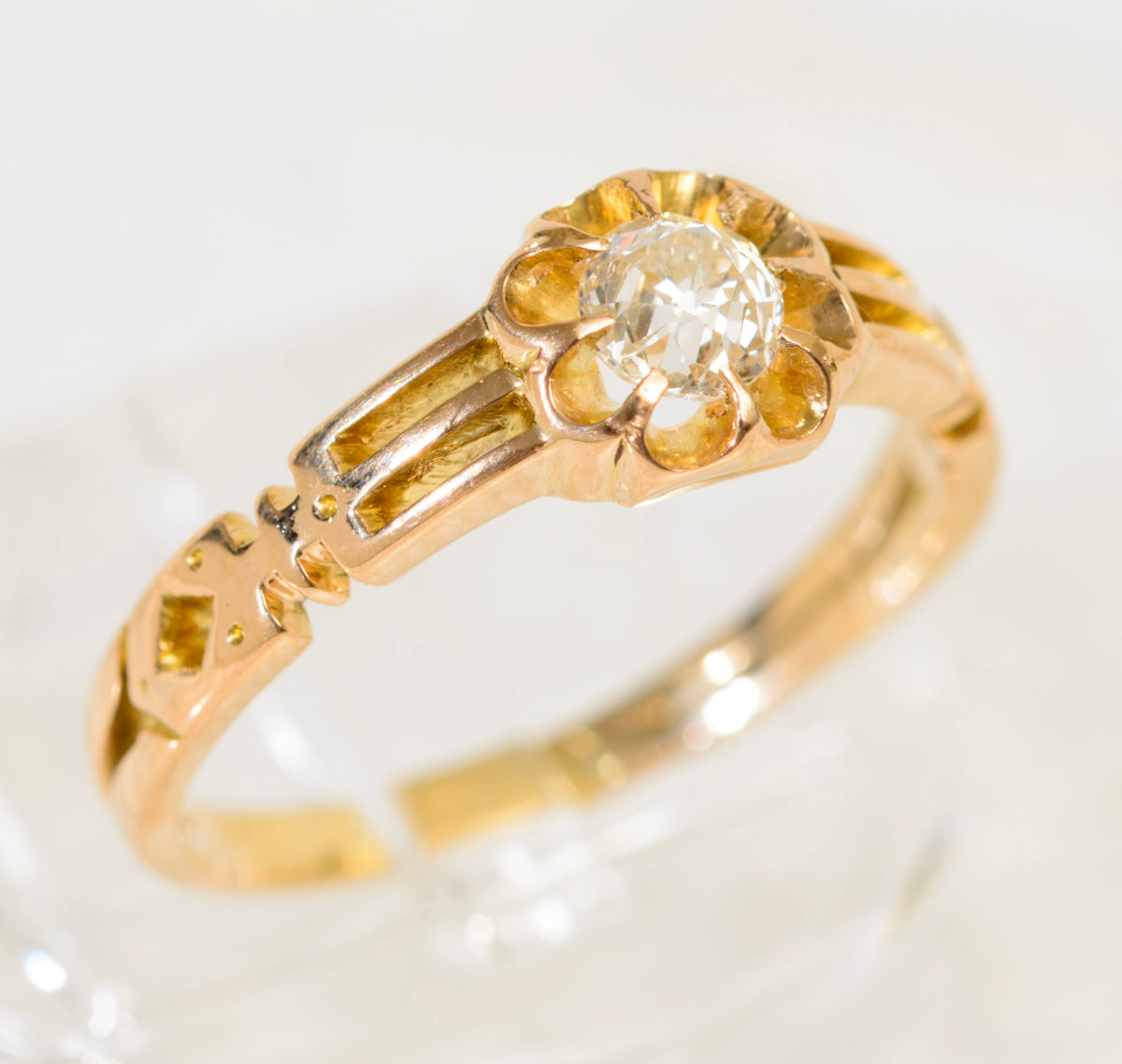 Antique Victorian 18ct Gold & Old Cut Diamond Solitaire Engagement Ring c.1880 (A1941