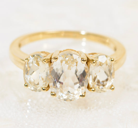 9ct Gold Dress Ring Canary Kunzite Spodumene Trilogy Gemstones QVC 2007 (A1947)
