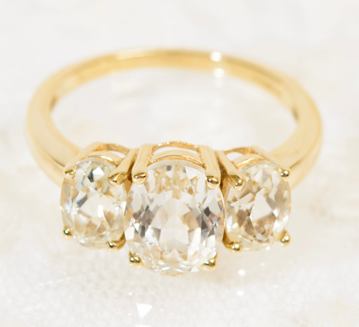 9ct Gold Dress Ring Canary Kunzite Spodumene Trilogy Gemstones QVC 2007 (A1947)