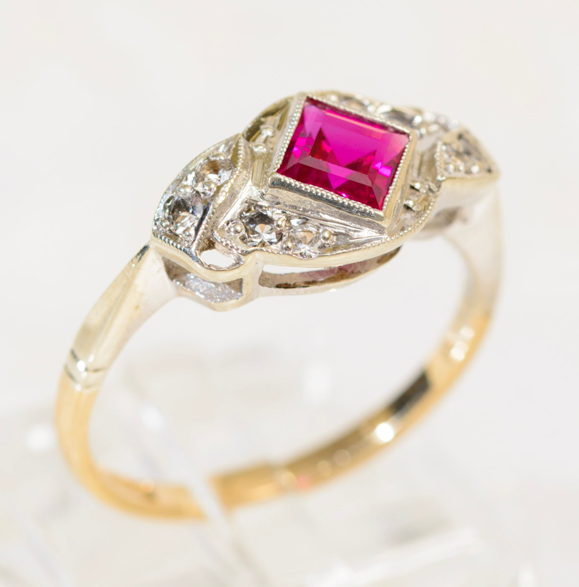 Vintage 9ct Gold Art Deco Design Ring Lab Created Ruby Gemstone Jewellery (A1948)