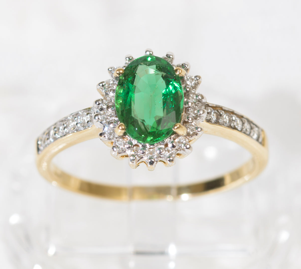 18ct Gold 0.85 Carat Emerald & Diamond Ring Rocks & Co UK Hallmark (A1960)