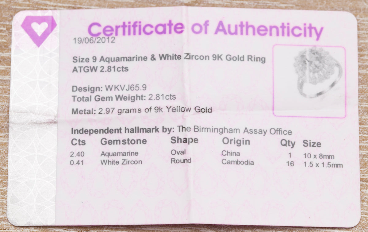 9ct Yellow Gold Ring With Large 2.37 Carat Natural Aquamarine Gemstone With Zircon Halo (A1968)