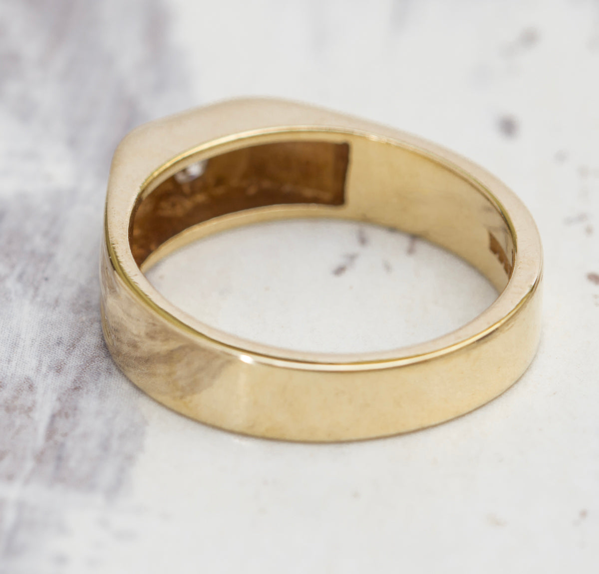 Vintage 9ct Yellow Gold Solitaire Diamond Signet Ring UK Hallmark Size S (A2012)
