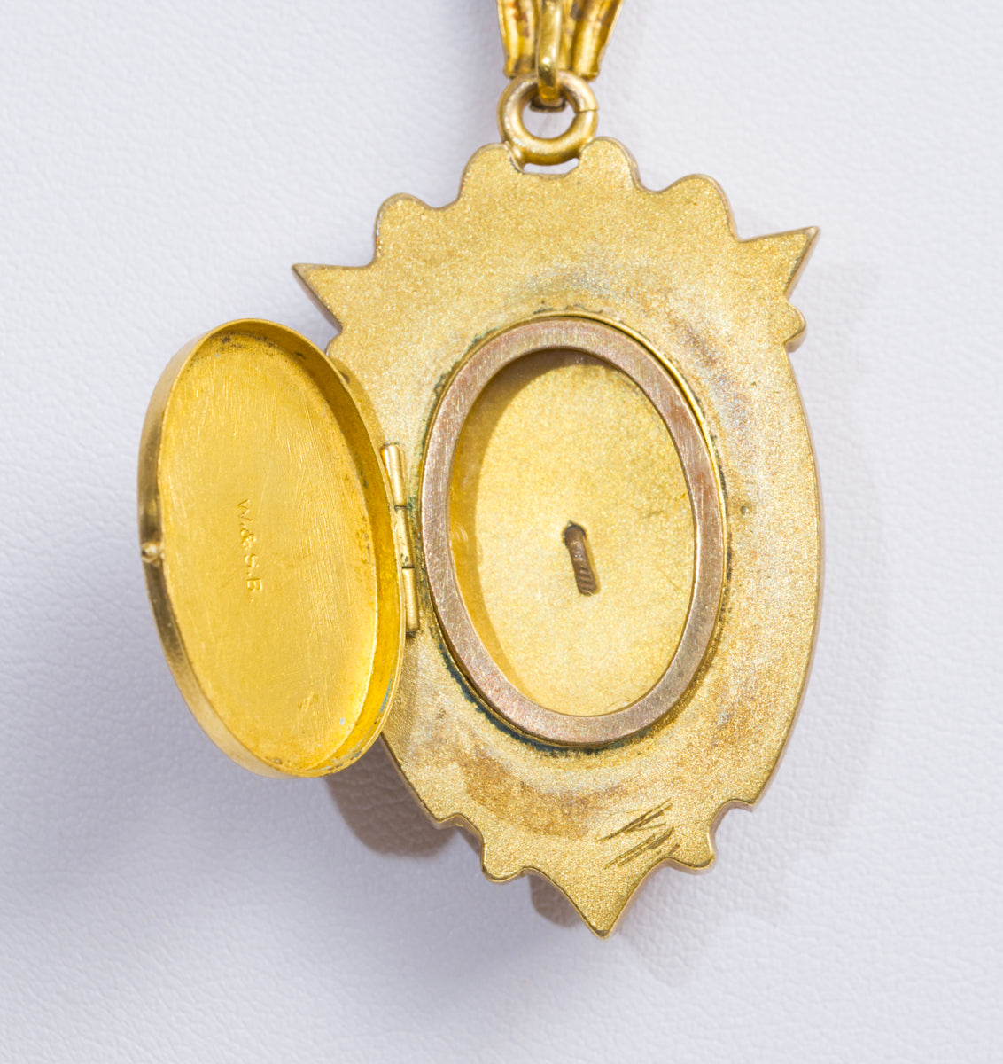 Antique Victorian Fancy Link Choker Necklace & Sweetheart Locket Gilt & Gold (A2019)