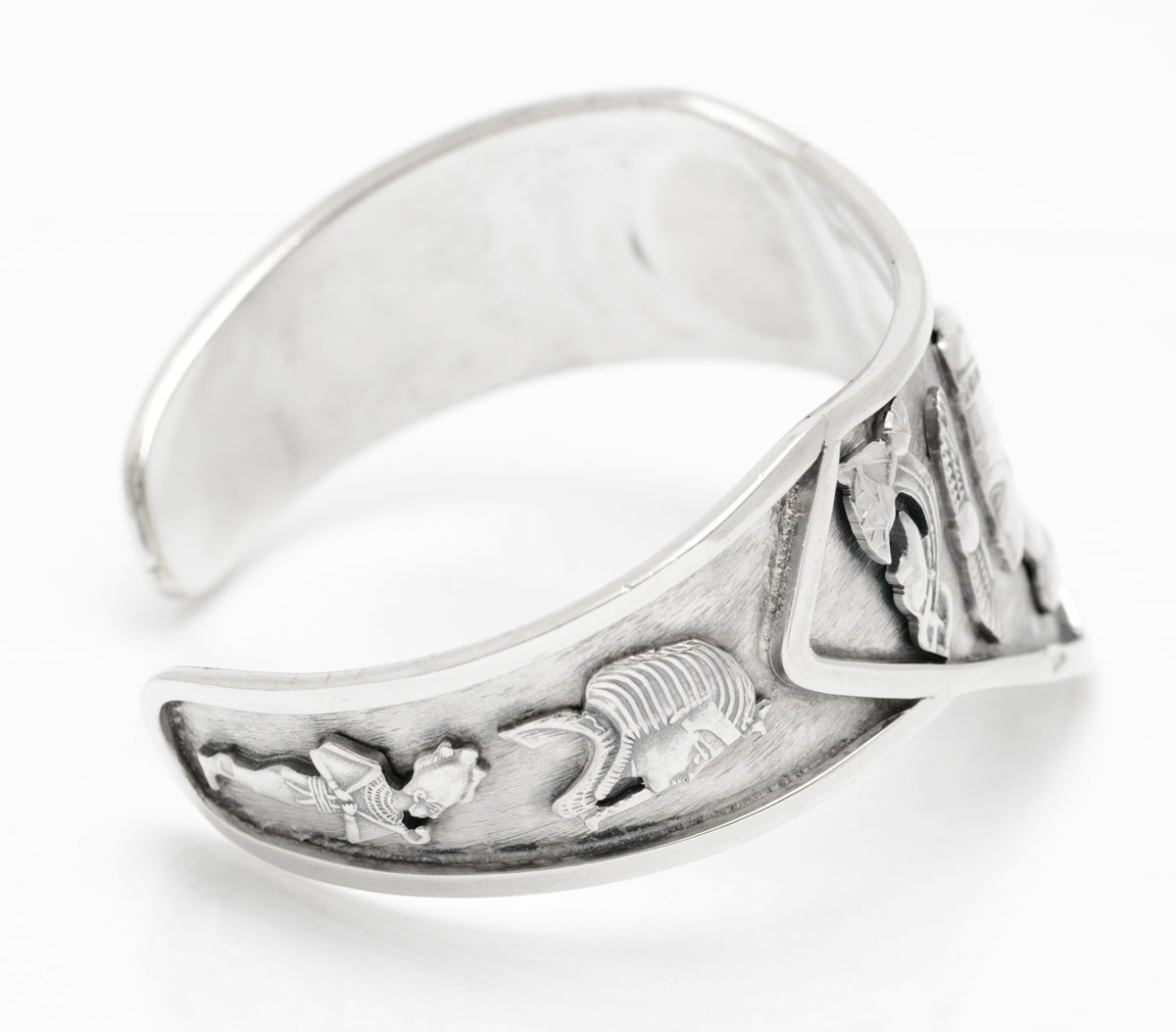 Vintage Egyptian Silver Cleopatra & Deity Cuff Bangle Arabic Hallmark .800 (A2075)