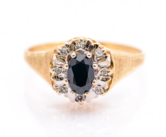 Vintage 9ct Yellow Gold & Midnight Blue Sapphire Ring With Diamond Halo Size N (A2094)