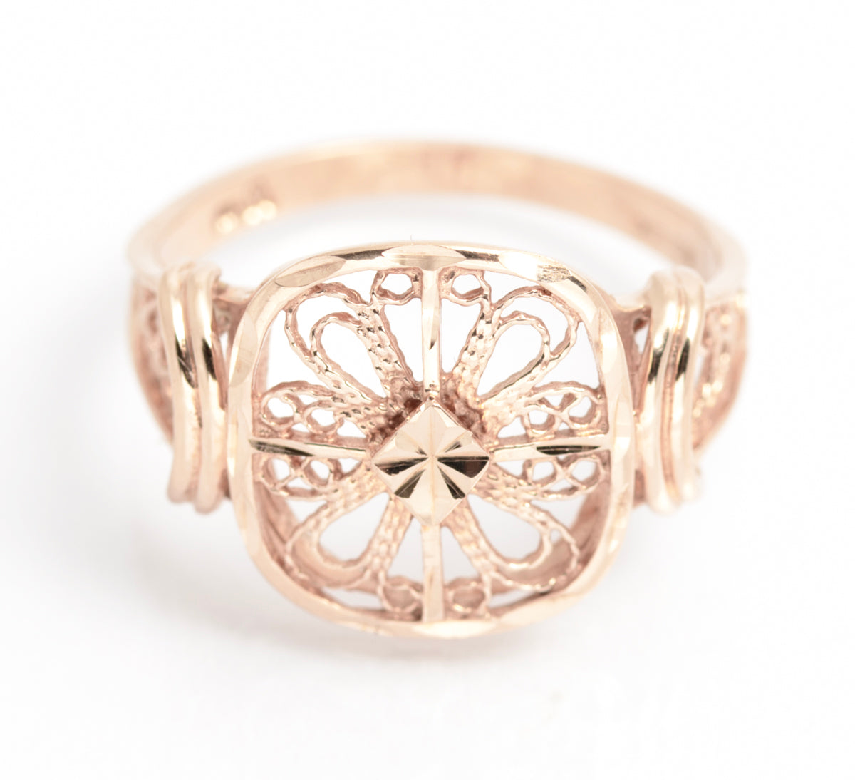Vintage 9ct Rose Gold Filigree Ring With Bright Cut Detail & Sheffield Hallmark (A2113)