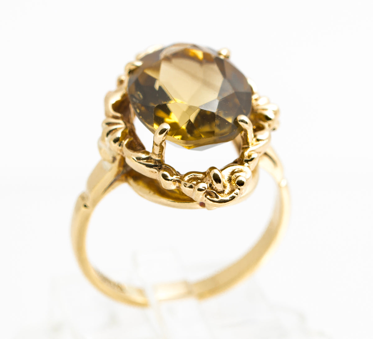 Vintage 9ct Gold Ring With 3.9 Carat Smoky Citrine & Decorative Mount Size K1/2 (A2119)