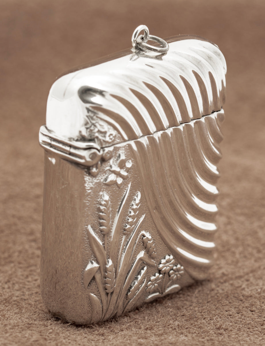 Antique Victorian Sterling Silver Aesthetic Design Vesta Case Hallmarked 1893 (B2224)