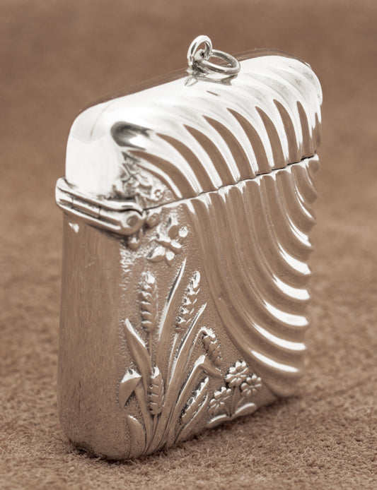 Antique Victorian Sterling Silver Aesthetic Design Vesta Case Hallmarked 1893 (B2224)