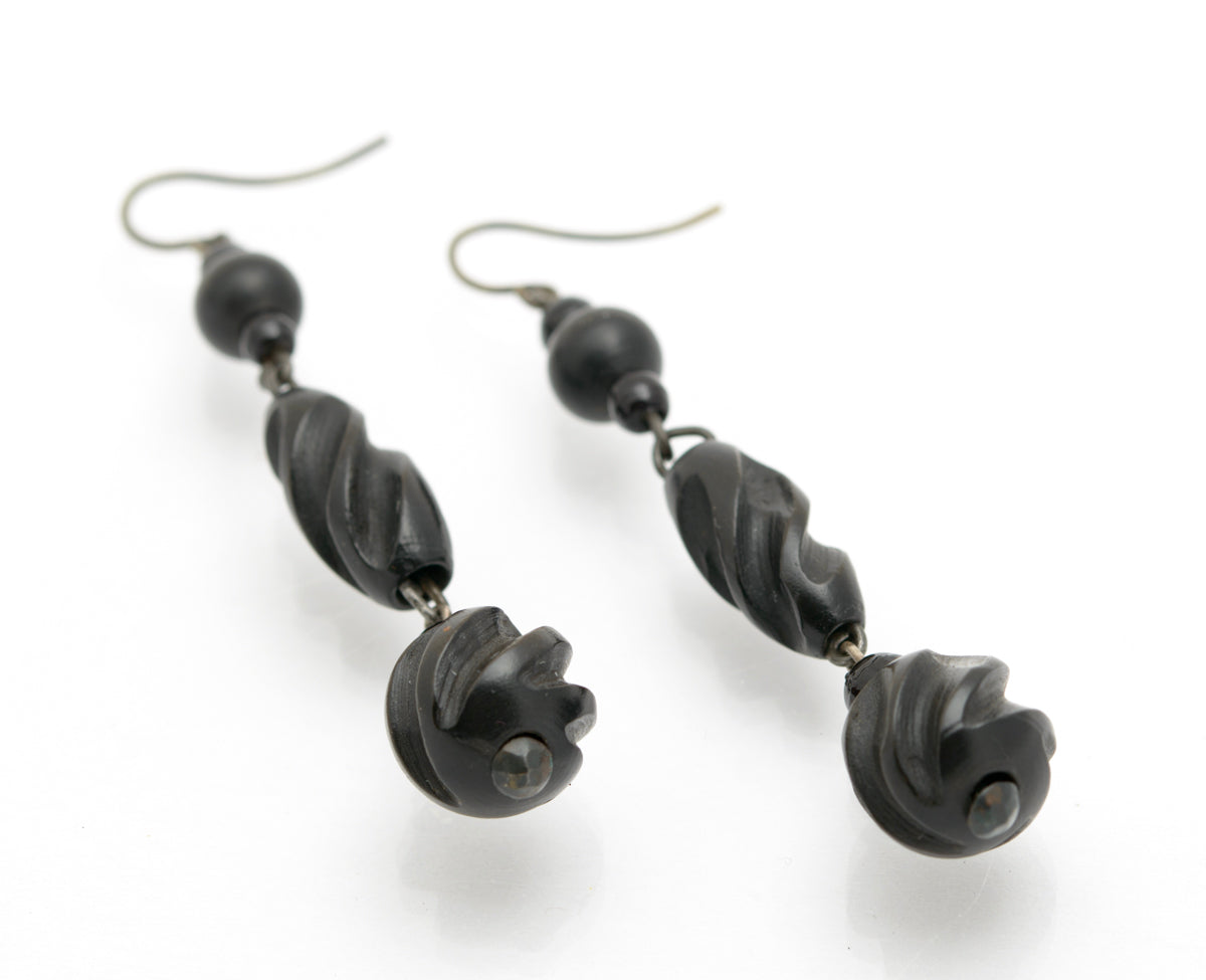 Pair Antique Victorian Carved Irish Bog Oak Earrings Mourning Jewellery c.1880 (B2237)