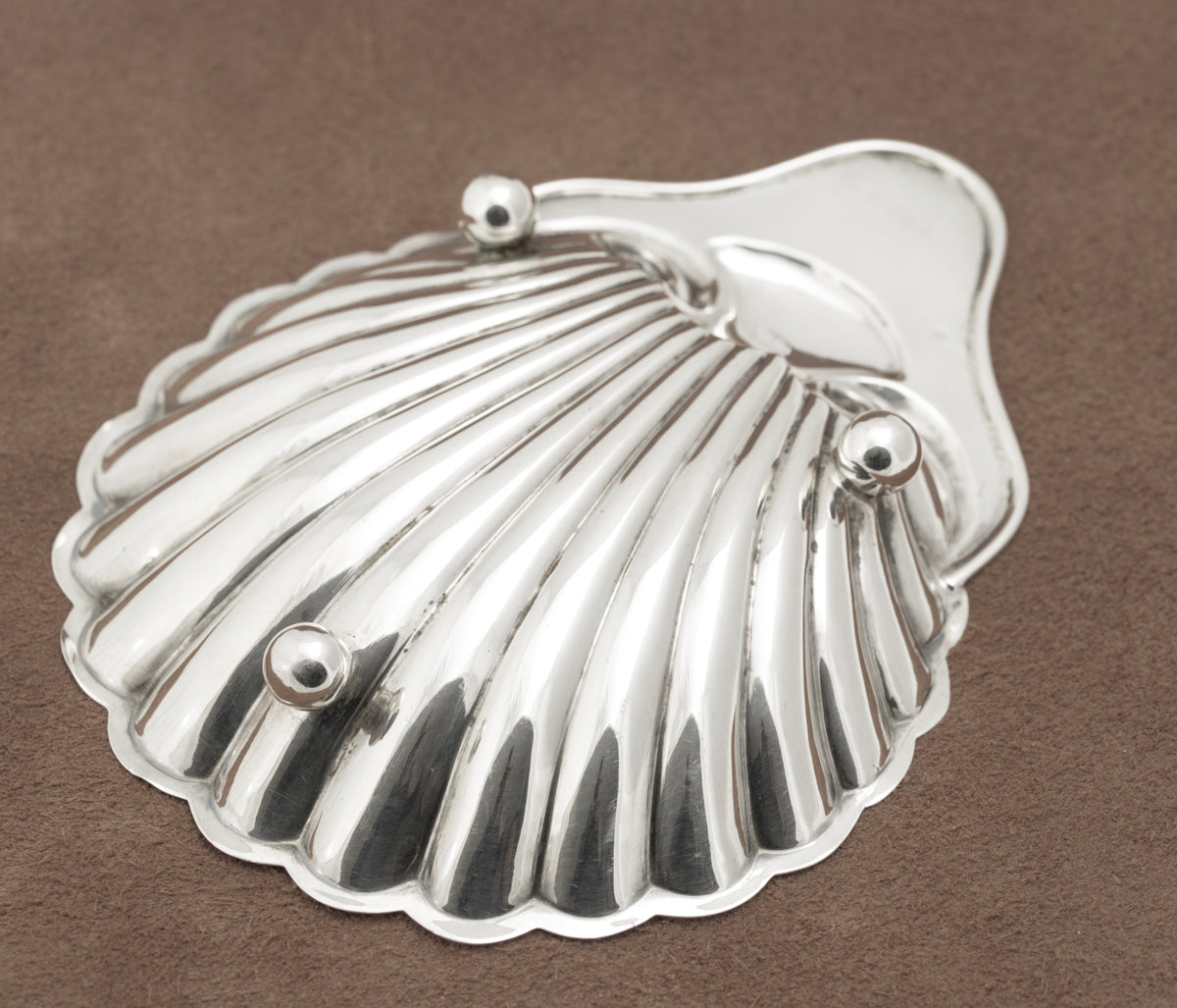 Antique James Deakin Sterling Silver Shell Dish For Sweets/Butter Etc(B2247)