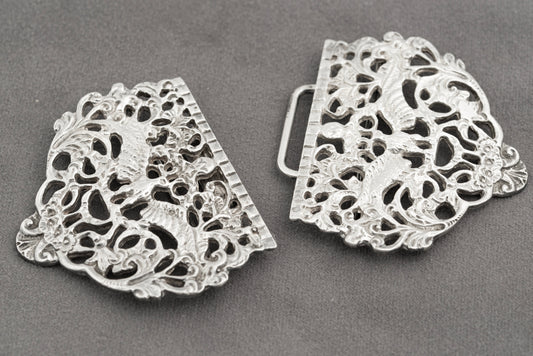 Vintage Sterling Silver Nurses Buckle With Liver Bird Design Hallmarked 1977 (B2328)