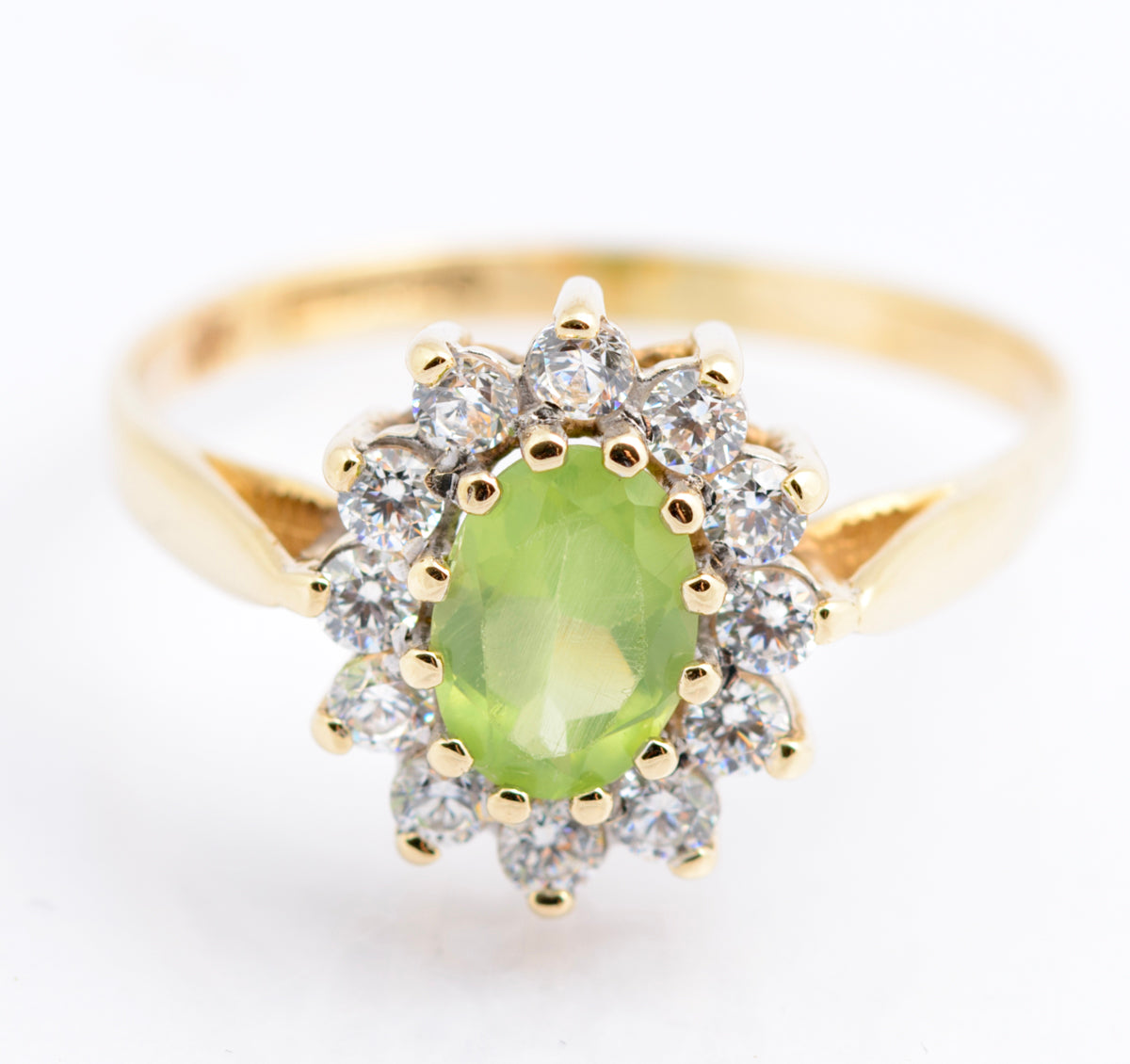 Vintage 9ct Gold Ladies Green Peridot Halo Ring With CZ's Hallmarked Size O (B2337)