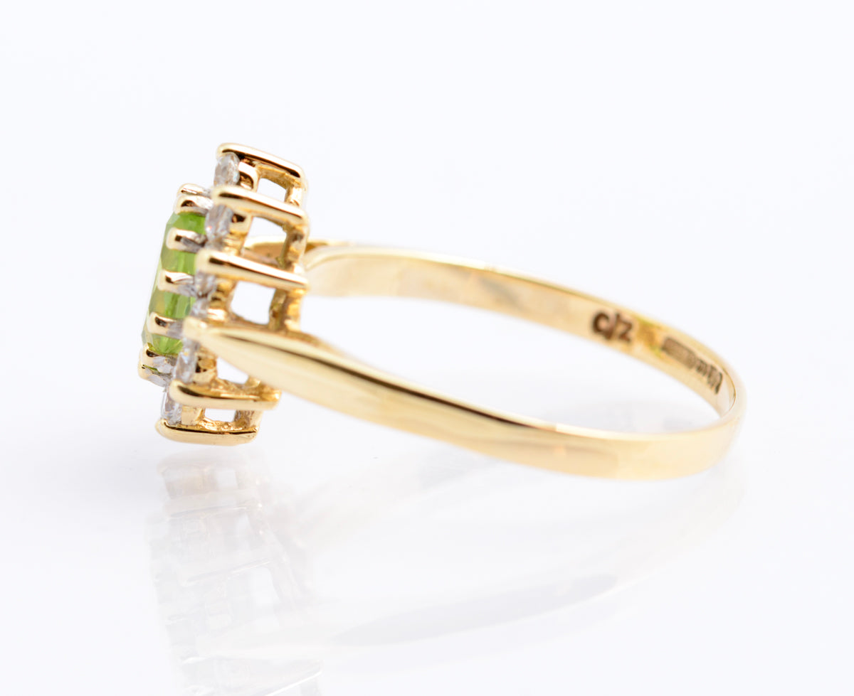 Vintage 9ct Gold Ladies Green Peridot Halo Ring With CZ's Hallmarked Size O (B2337)