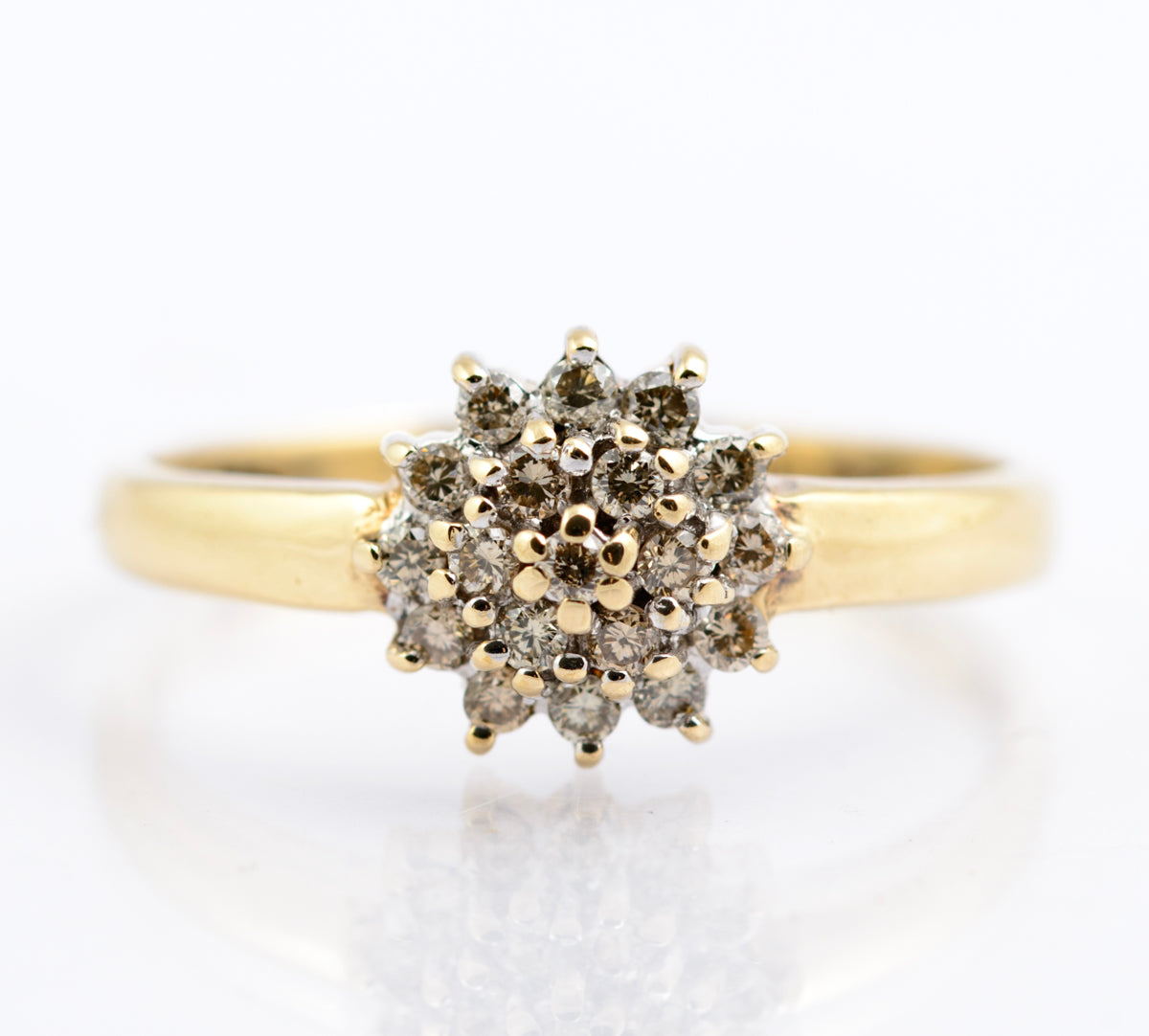 Vintage 9ct Yellow Gold & Natural Diamond Cluster Ring 1/4 Carat TCW Size N (B2352)