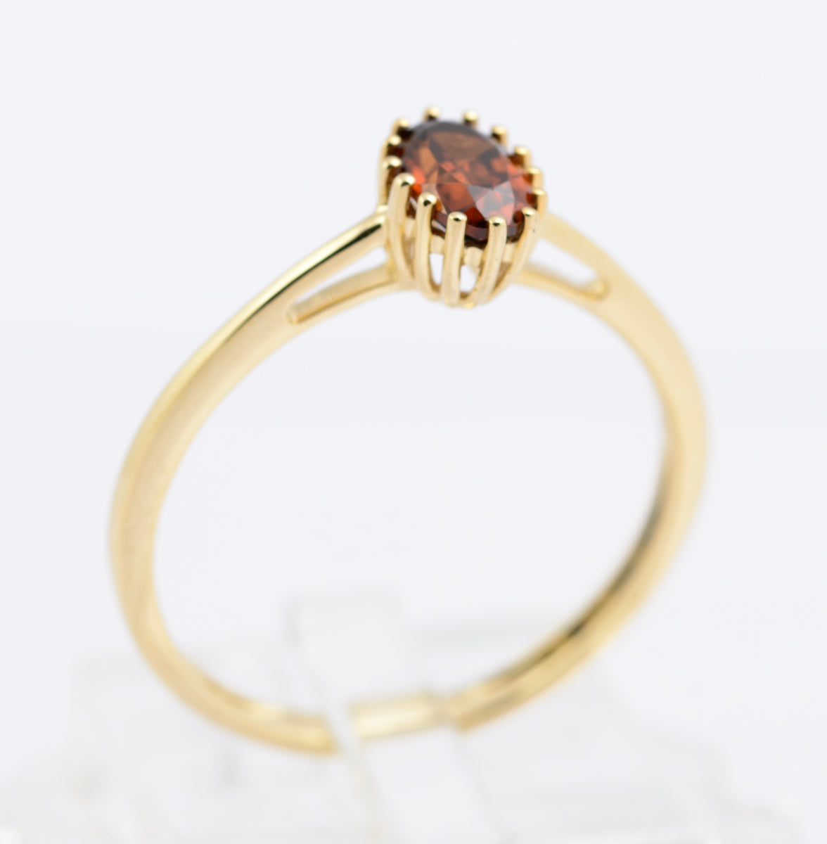9ct Gold Ring With Amber Jacinth Zircon Gemstone Birmingham Hallmark Size O(B2353)