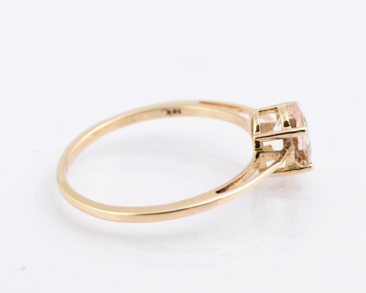 9ct Yellow Gold Ring With 0.63 Carat Natural Morganite Gemstone Size N1/2 (B2355)