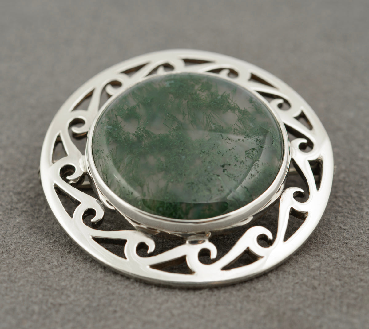 Vintage Scottish Sterling Silver Celtic Brooch - Moss Agate Cabochon Hallmarked (B2371)