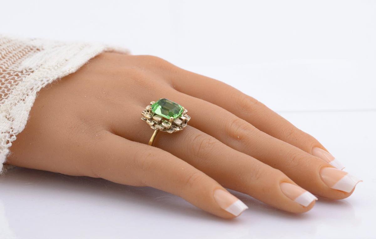 Vintage Brutalist Mid Century Vaseline Glass Gem Sterling Silver Ring By KRS (B2383)