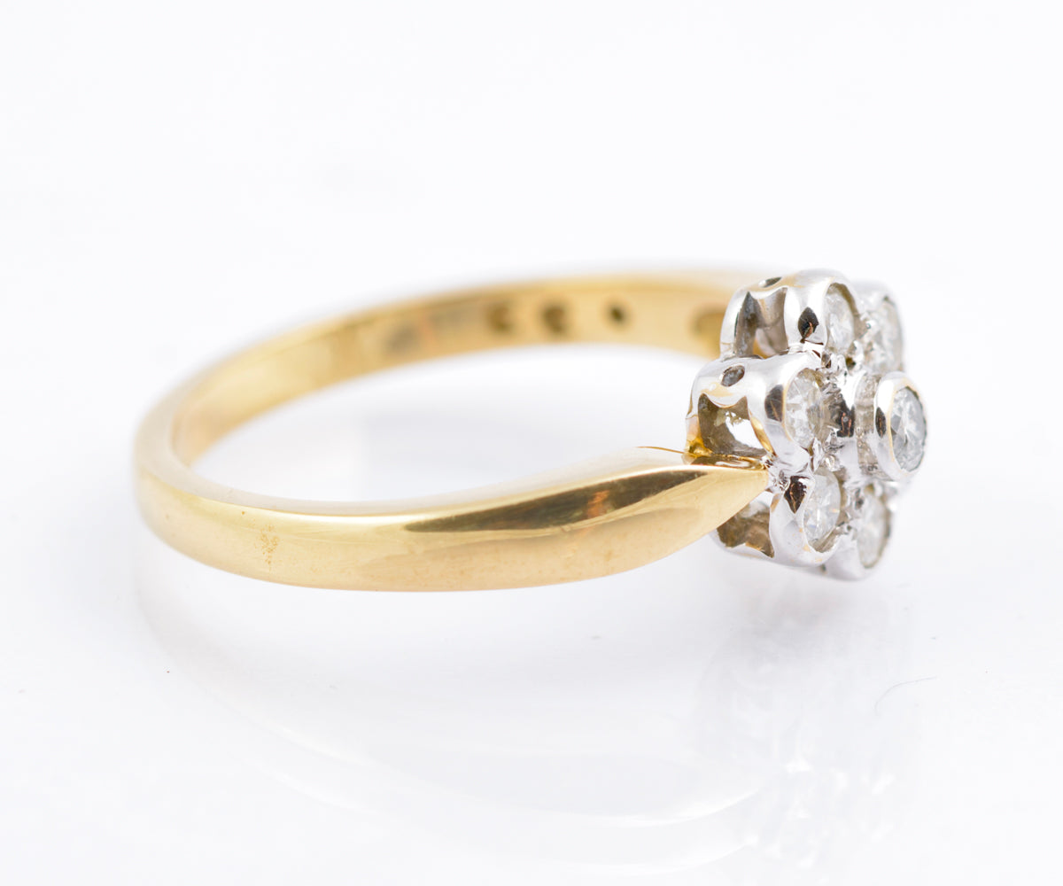 Vintage 9ct Gold & 1/3 Carat Natural Diamond Daisy Cluster Ring Size K1/2 (B2385)