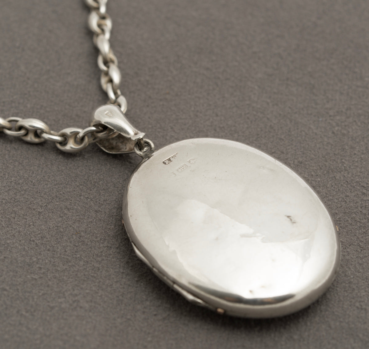 Antique Victorian Sterling Silver & Rose Gold Locket Pendant On Mariner Chain (B2395)