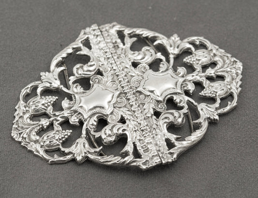 Vintage Sterling Silver Hallmarked 1974 Nurses/Dress Buckle Baroque Design (B2404)