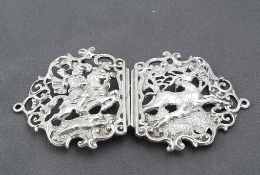 Vintage Sterling Silver Cast Nurses/Dress Buckle Stag Hunt Hallmarked 1982 (B2406)