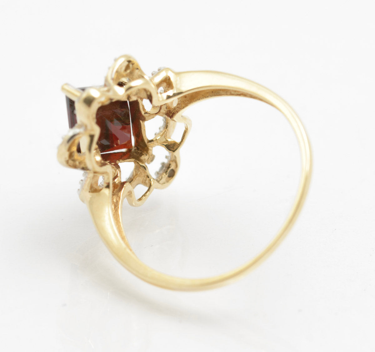 9ct Gold Natural Garnet & Diamond Dress Ring With Looped Halo Sheffield Hallmark(B2417)