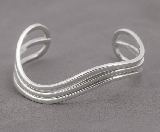 Vintage Mexican Taxco 925 Sterling Silver Wavy Bar Bangle / Bracelet (B2420)