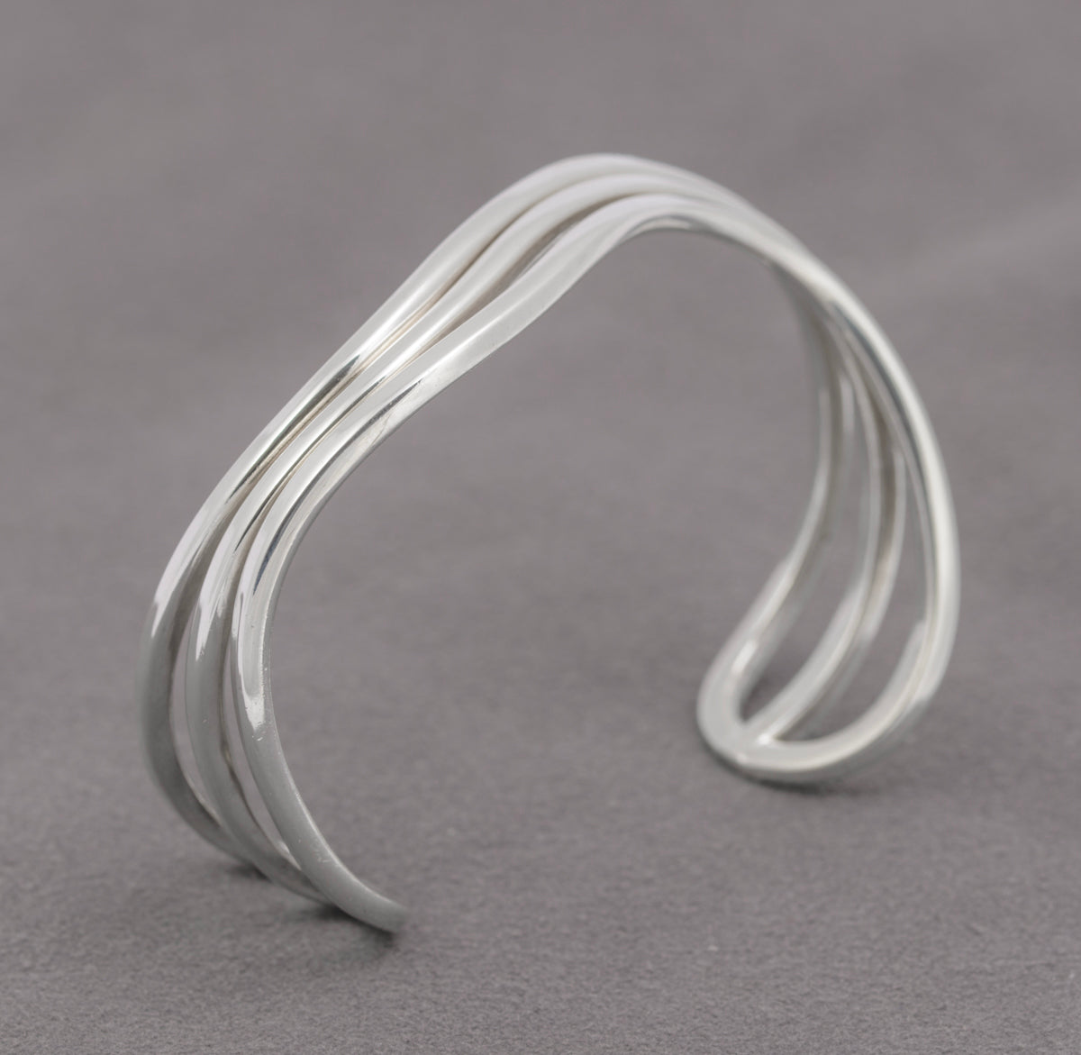 Vintage Mexican Taxco 925 Sterling Silver Wavy Bar Bangle / Bracelet (B2420)
